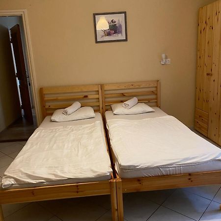 Hét Pecsét Fogadó Étterem Sopron Esterno foto